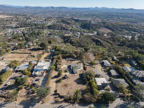 1691 Crest Dr #N/A, Encinitas, CA 92024 photo 11
