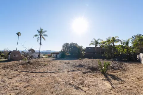 1691 Crest Dr #N/A, Encinitas, CA 92024 photo 9