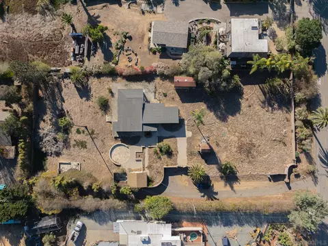 1691 Crest Dr #N/A, Encinitas, CA 92024