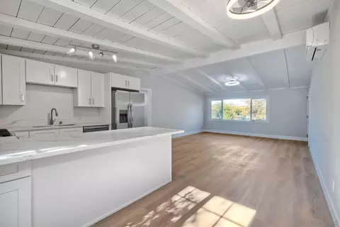 322 Eddie Dr, Vista, CA 92083 photo 4