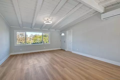 322 Eddie Dr, Vista, CA 92083 photo 8