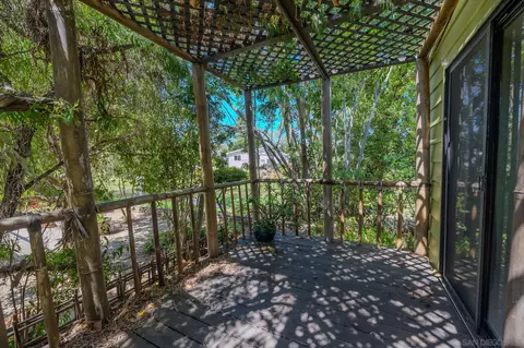 5165 Don Ricardo Dr, Carlsbad, CA 92010 photo 3