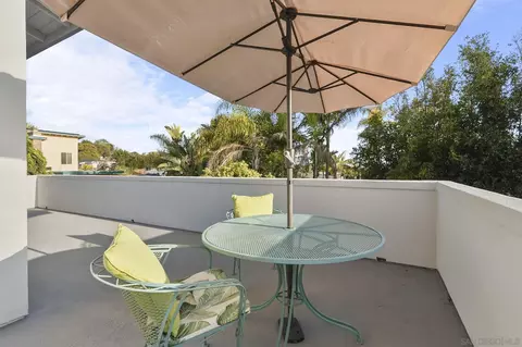 Exterior - 2409 Dunstan, Oceanside, CA 92054 photo 13 of 14
