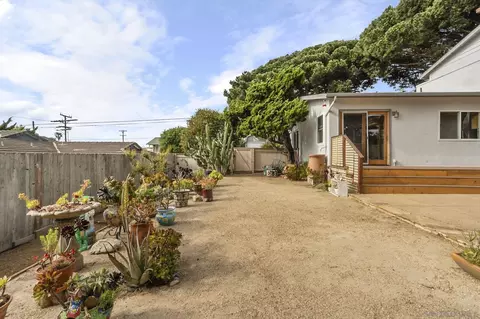 Exterior - 2409 Dunstan, Oceanside, CA 92054 photo 8 of 14