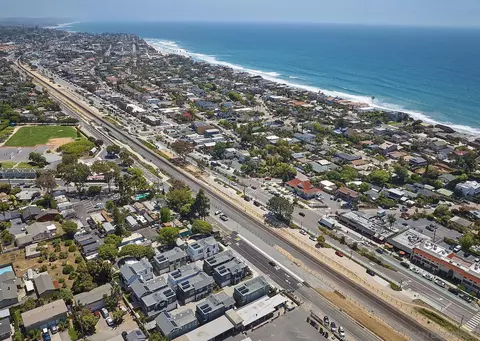 View/Area - 567 N Vulcan Ave, Encinitas, CA 92024 photo 1 of 5