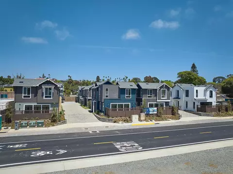 View/Area - 567 N Vulcan Ave, Encinitas, CA 92024 photo 3 of 5