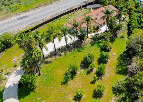 View/Area - 1277 Valentine Ln, Fallbrook, CA 92028 photo 2 of 3
