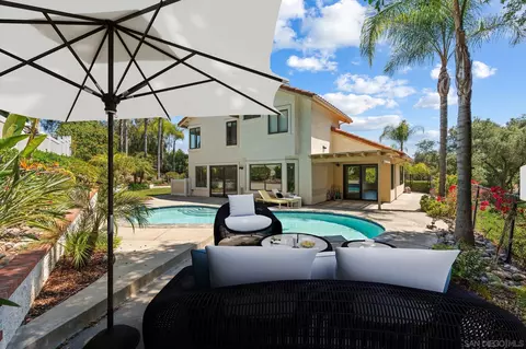 2605 Pasatiempo Gln, Escondido, CA 92025