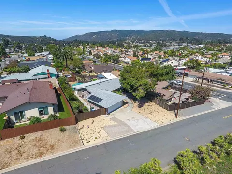 View/Area - 12710 Montauk St, Poway, CA 92064 photo 15 of 22