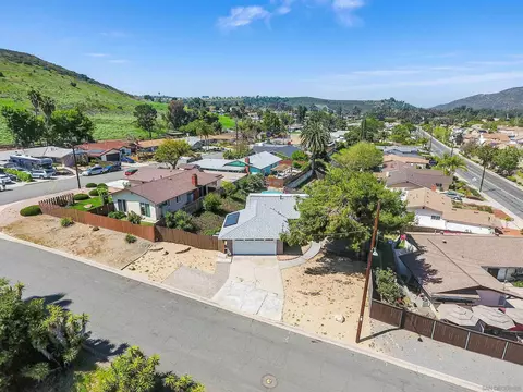 View/Area - 12710 Montauk St, Poway, CA 92064 photo 13 of 22