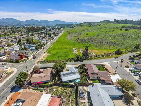View/Area - 12710 Montauk St, Poway, CA 92064 photo 2 of 22