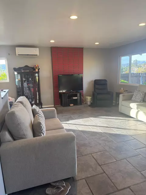 Living - 12710 Montauk St, Poway, CA 92064 photo 1 of 3