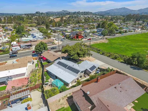 View/Area - 12710 Montauk St, Poway, CA 92064 photo 5 of 22