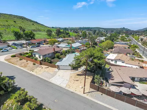 View/Area - 12710 Montauk St, Poway, CA 92064 photo 12 of 22