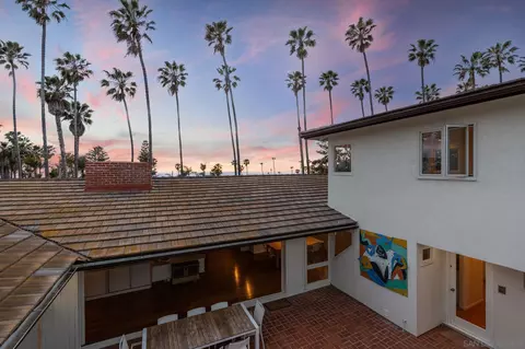 Exterior - 6423 Avenida Cresta, La Jolla, CA 92037 photo 1 of 8