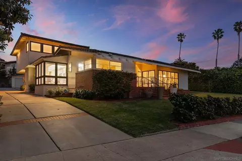 Exterior - 6423 Avenida Cresta, La Jolla, CA 92037 photo 3 of 8