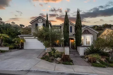 3845 Sacramento Dr, La Mesa, CA 91941