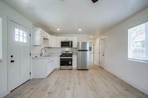 7396-98 Lime St, La Mesa, CA 91941 photo 14
