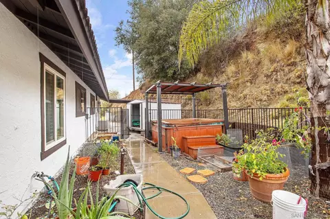 728 Rainbow Hills Rd, Fallbrook, CA 92028 photo 29