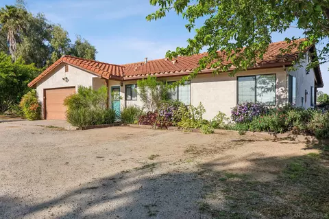 Exterior - 20119 Para Siempre Vis, Ramona, CA 92065 photo 26 of 27