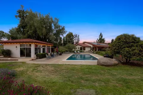 Exterior - 20119 Para Siempre Vis, Ramona, CA 92065 photo 12 of 27