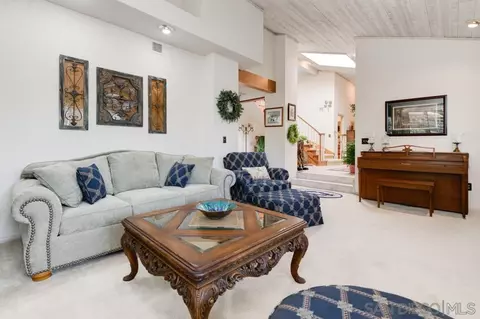 Living - 13640 Poway Springs Rd, Poway, CA 92064 photo 2 of 4