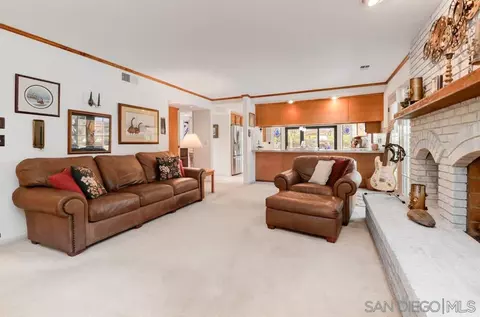 Living - 13640 Poway Springs Rd, Poway, CA 92064 photo 4 of 4