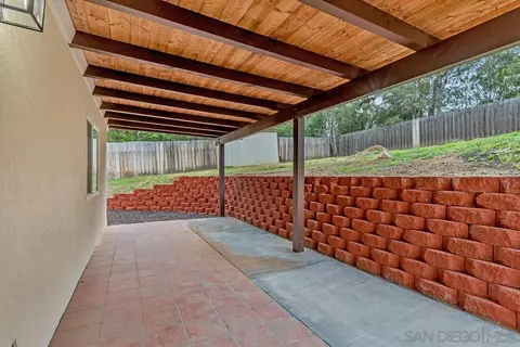 Exterior - 999 Neighborly Ln, Ramona, CA 92065 photo 3 of 12