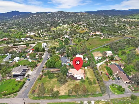View/Area - 999 Neighborly Ln, Ramona, CA 92065 photo 5 of 6