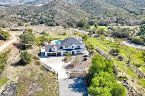 View/Area - 2951 Fairview, Vista, CA 92084 photo 3 of 7
