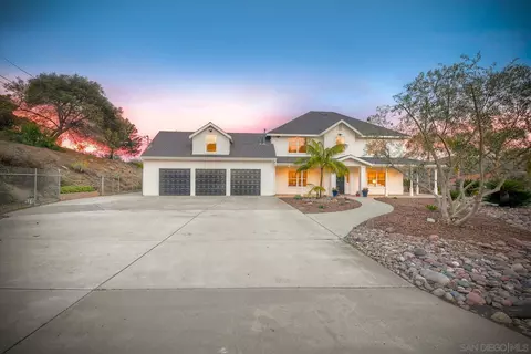 Exterior - 2951 Fairview, Vista, CA 92084 photo 10 of 16