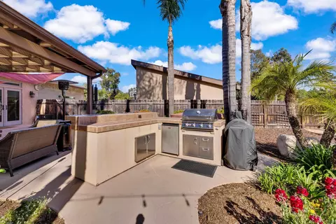 Kitchen - 16548 Espola Rd, Poway, CA 92064 photo 6 of 6
