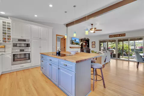 Kitchen - 16548 Espola Rd, Poway, CA 92064 photo 3 of 6