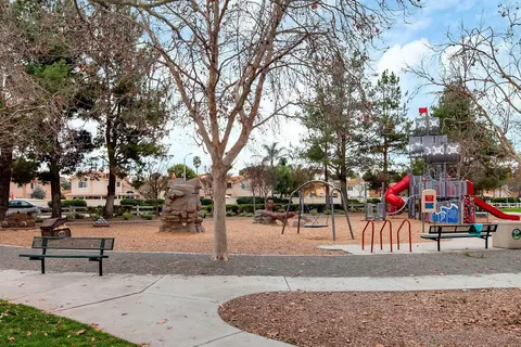 Other - 39537 Tischa Dr, Temecula, CA 92591 photo 4 of 5