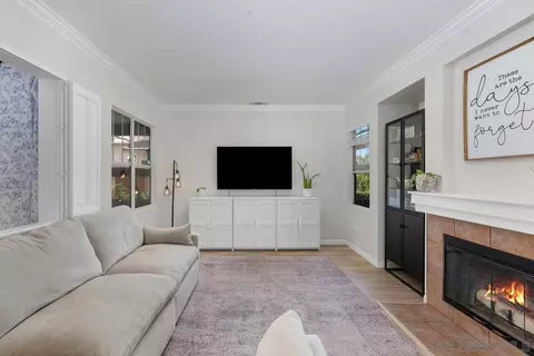 Living - 39537 Tischa Dr, Temecula, CA 92591 photo 2 of 2