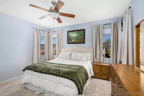 Bedroom - 39537 Tischa Dr, Temecula, CA 92591 photo 5 of 7