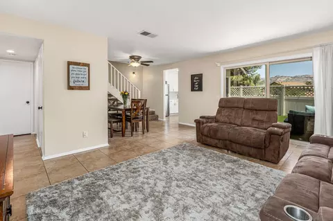 Living - 209 Crestview Gln, Escondido, CA 92026 photo 4 of 4