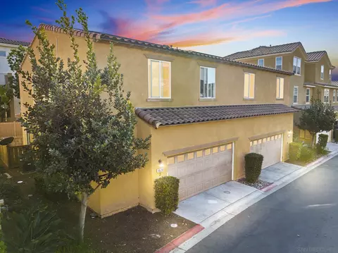 1570 Calle De La #FL 2, Chula Vista, CA 91913