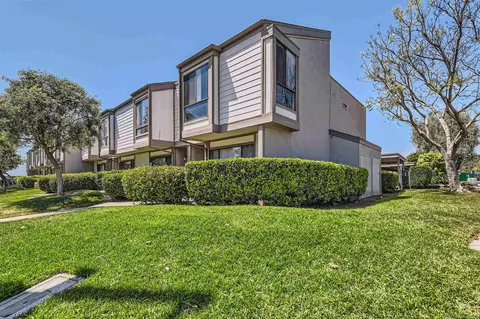 9289 Village Glen Dr #112, San Diego, CA 92123
