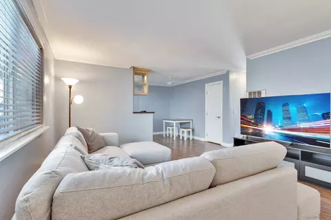 4466 48th St #3, San Diego, CA 92115