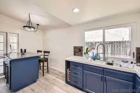 Kitchen - 10060 E Glendon Cir, Santee, CA 92071 photo 4 of 5