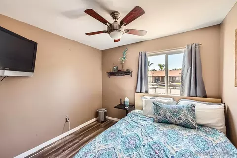 Bedroom - 10060 E Glendon Cir, Santee, CA 92071 photo 4 of 6