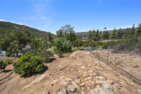 Exterior - 24318 Watt Rd, Ramona, CA 92065 photo 16 of 22