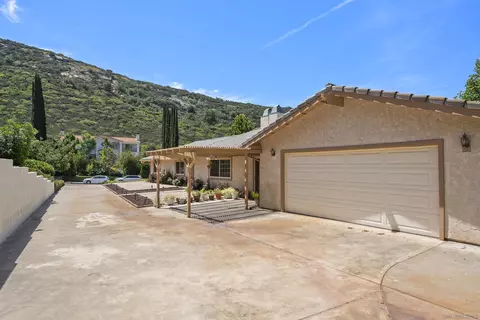Exterior - 24318 Watt Rd, Ramona, CA 92065 photo 8 of 22