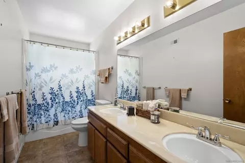 Bath - 24318 Watt Rd, Ramona, CA 92065 photo 5 of 5