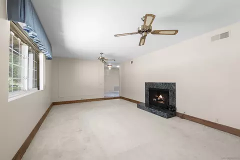 Living - 24318 Watt Rd, Ramona, CA 92065 photo 2 of 9
