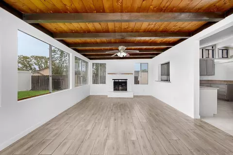 Living - 9927 Sadie St, Santee, CA 92071 photo 7 of 7