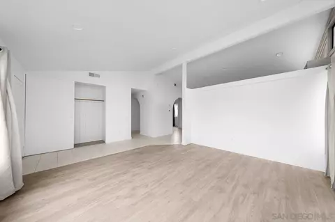 Living - 9927 Sadie St, Santee, CA 92071 photo 2 of 7