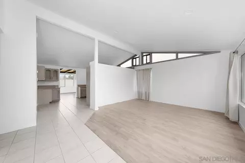 Living - 9927 Sadie St, Santee, CA 92071 photo 4 of 7