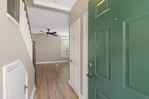 Entry Way - 39698 Rustic Glen Dr, Temecula, CA 92591 photo 1 of 2